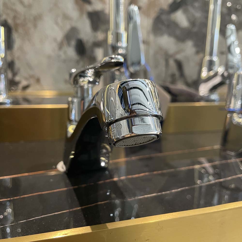 Vòi chậu lavabo lạnh Luxta L1112M