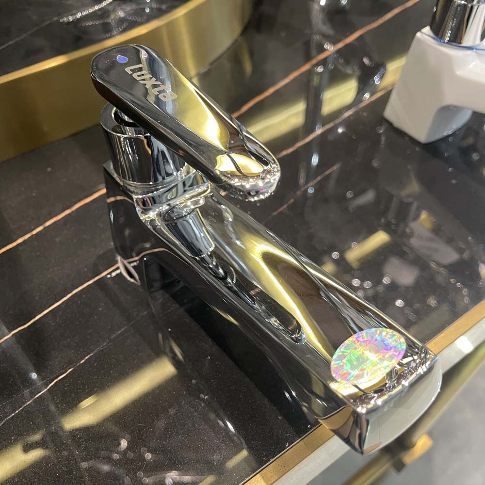 Vòi chậu lavabo lạnh Luxta L1114T3