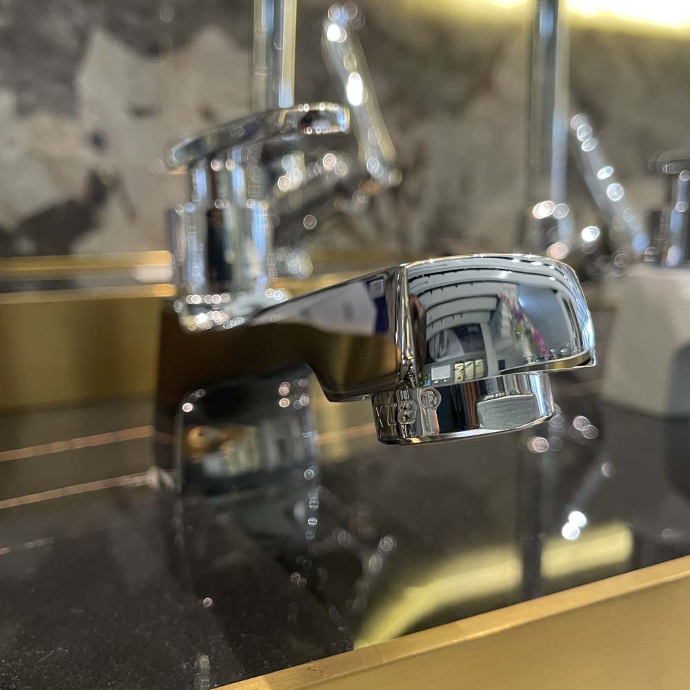 Vòi chậu lavabo lạnh Luxta L1114T3