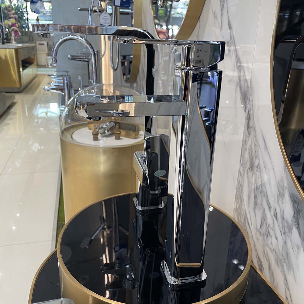 Vòi chậu lavabo nóng lạnh Luxta L1205B