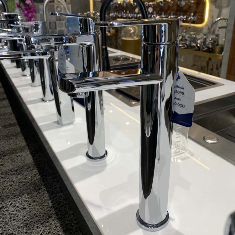 Vòi chậu lavabo nóng lạnh Luxta L1208B