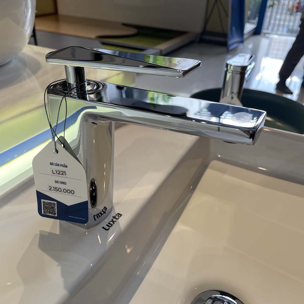 Vòi chậu lavabo nóng lạnh Luxta L1221