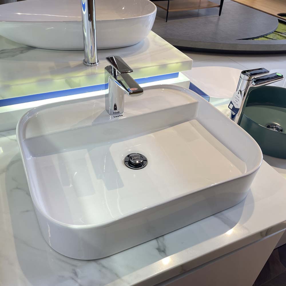 Vòi chậu lavabo nóng lạnh Luxta L1221