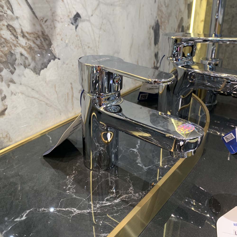 Vòi chậu lavabo nóng lạnh Luxta L1222