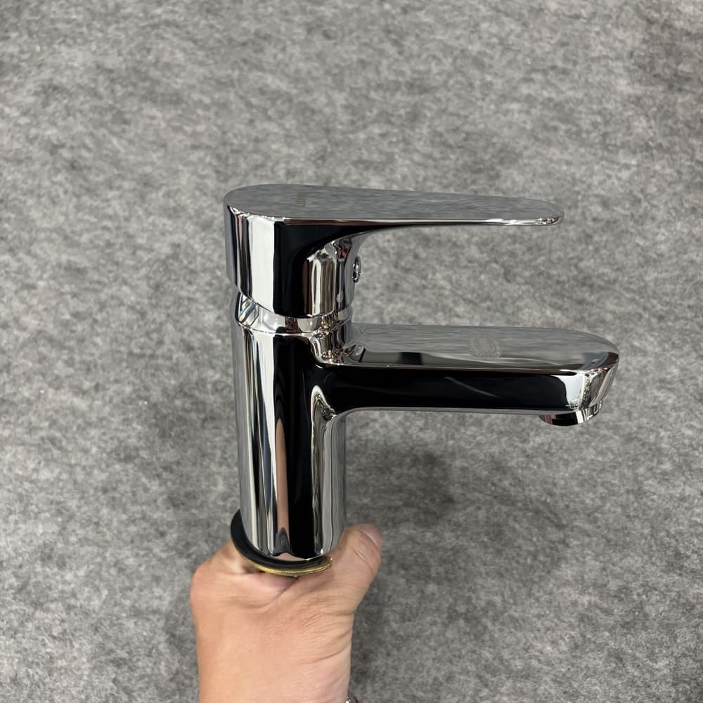 Vòi chậu lavabo nóng lạnh Luxta L1222X6