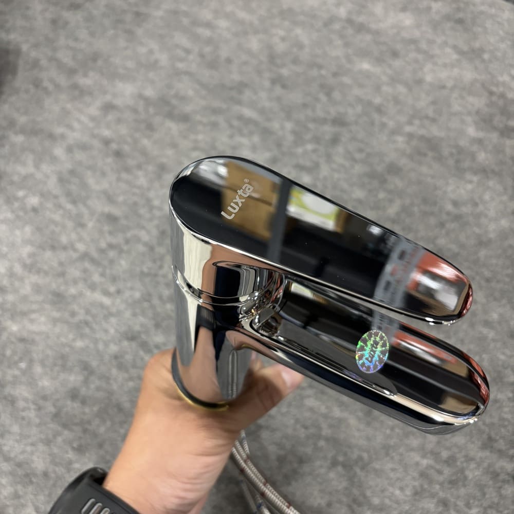 Vòi chậu lavabo nóng lạnh Luxta L1222X6