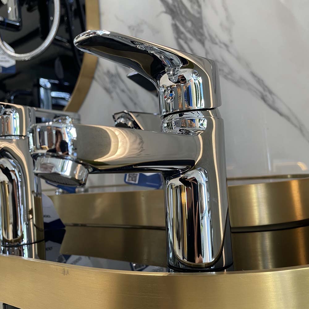 Vòi chậu lavabo nóng lạnh Luxta L1222X6