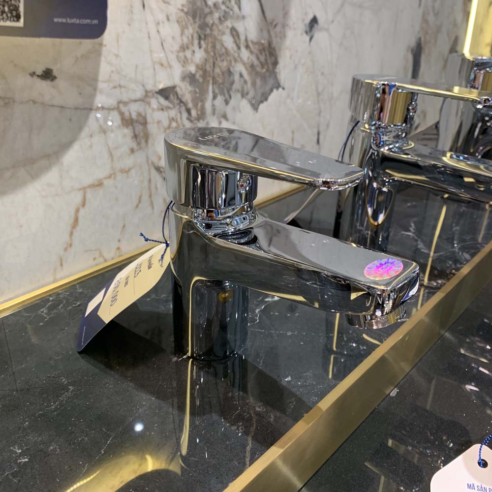 Vòi chậu lavabo nóng lạnh Luxta L1223
