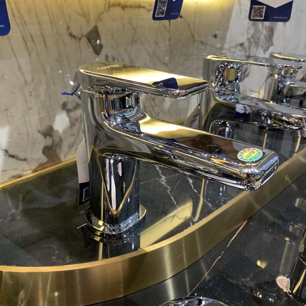 Vòi chậu lavabo nóng lạnh Luxta L1229