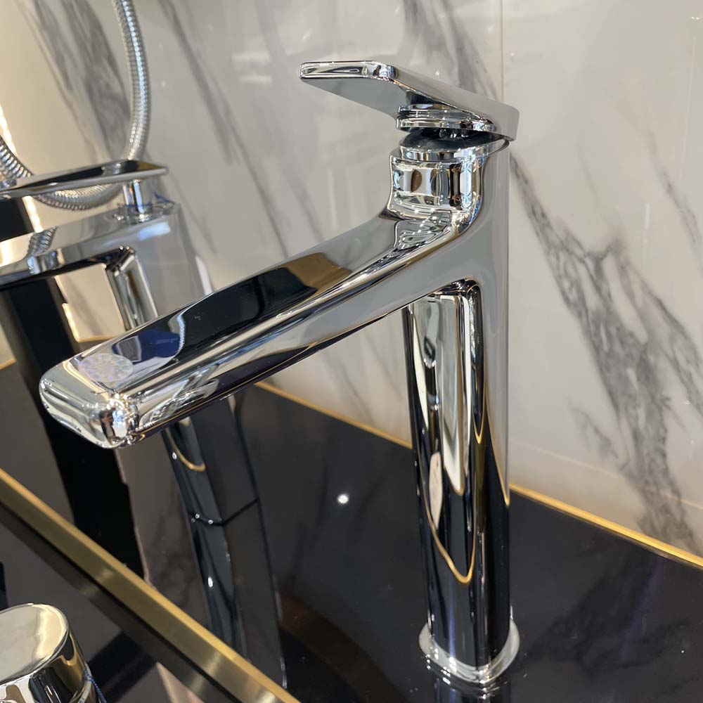 Vòi chậu lavabo nóng lạnh Luxta L1229B