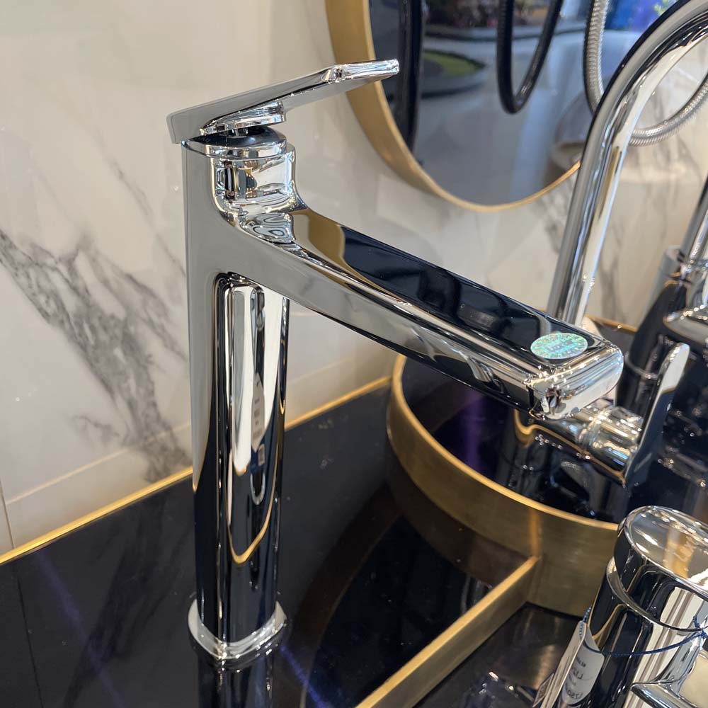 Vòi chậu lavabo nóng lạnh Luxta L1229B