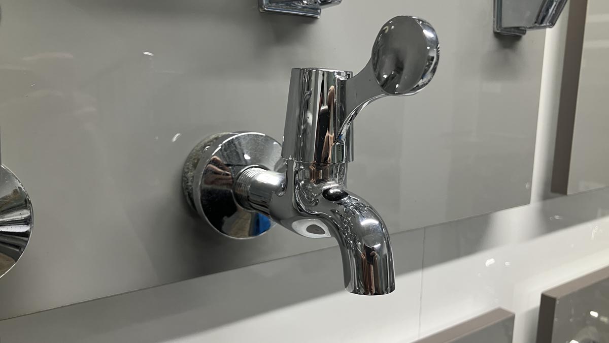 Vòi hồ Luxta L4102