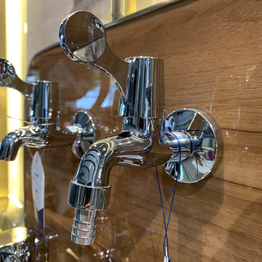 Vòi hồ Luxta L4102CM