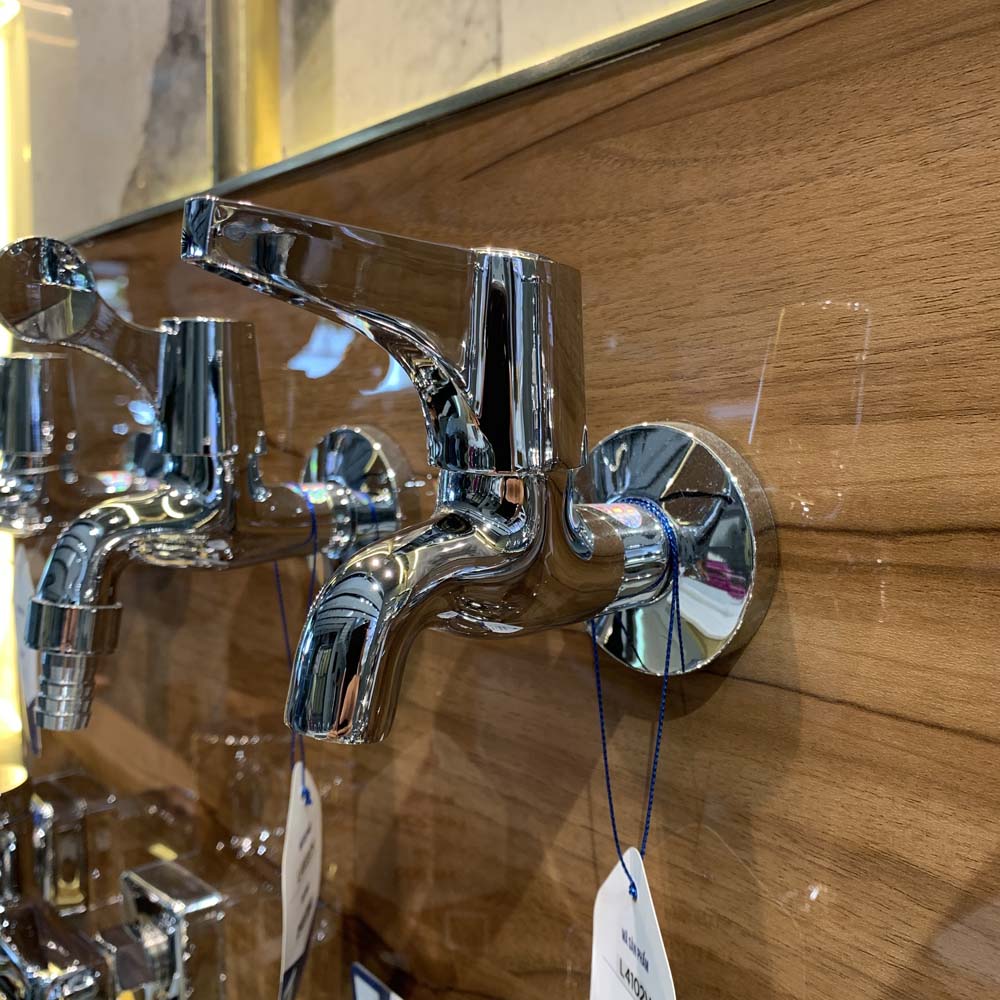 Vòi hồ Luxta L4102V