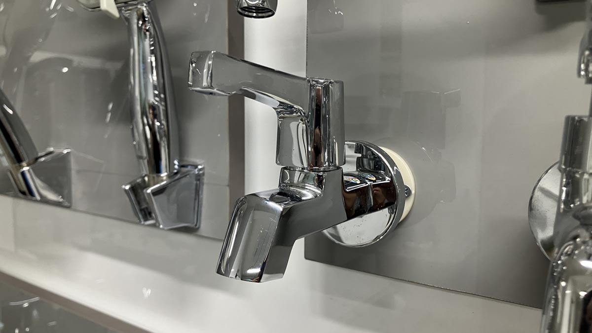 Vòi hồ Luxta L4114T1