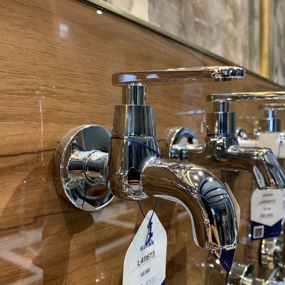 Vòi hồ Luxta L4116T3