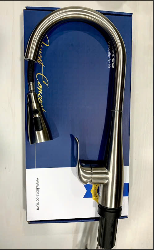 Vòi rửa chén dây rút nóng lạnh LUXTA L3219C