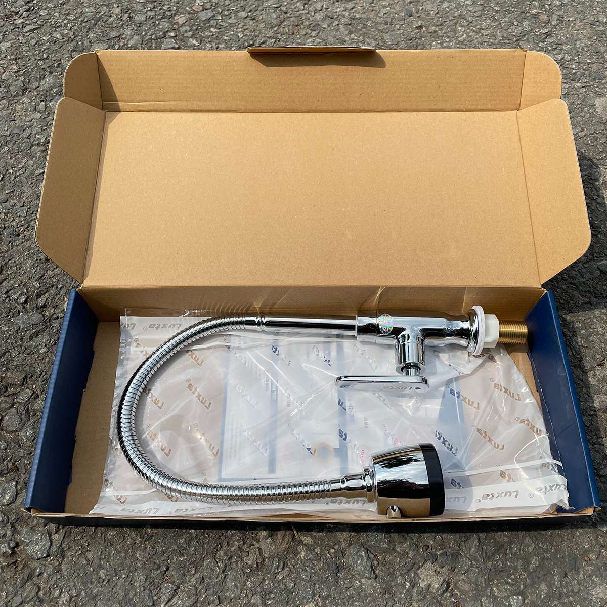 Vòi bếp lạnh Luxta L3101T3B