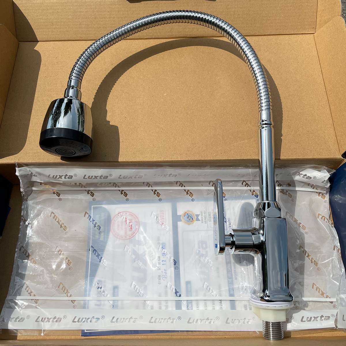 Vòi bếp lạnh Luxta L3114BT3