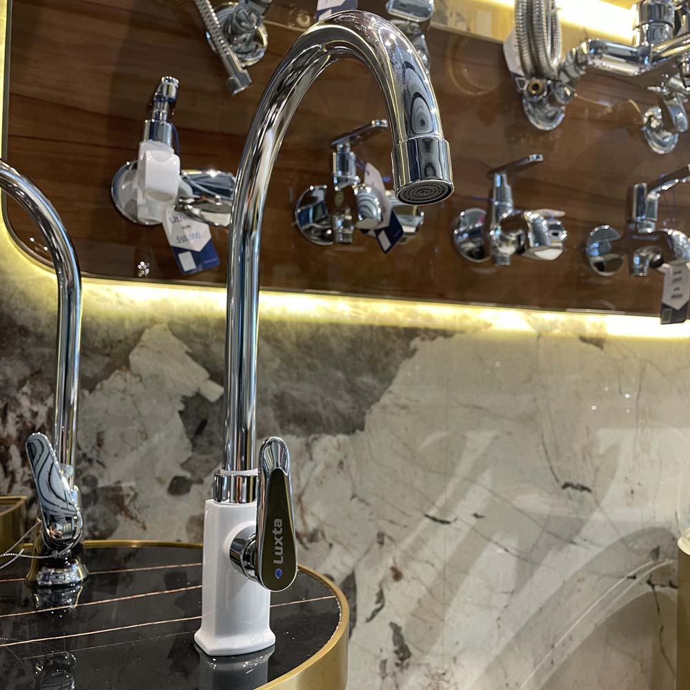 Vòi rửa chén Luxta L3114WT3 sơn tĩnh điện