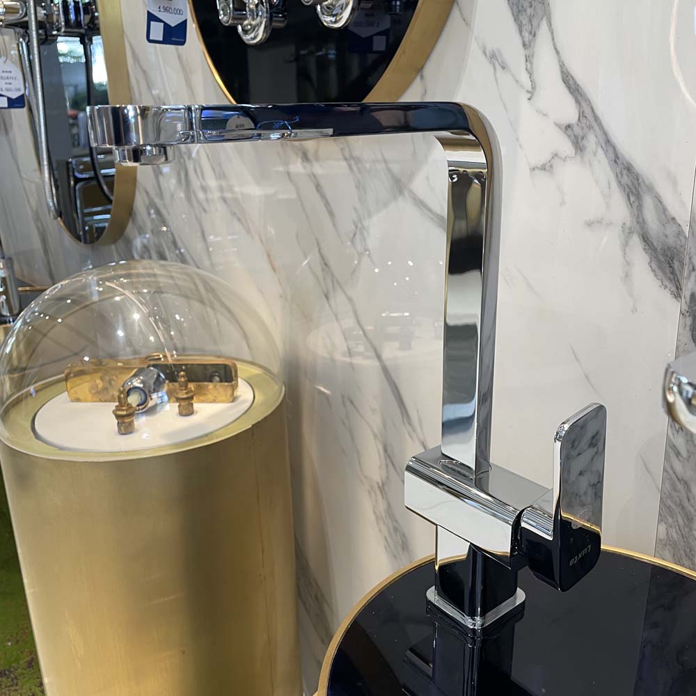 Vòi bếp nóng lạnh Luxta L3205