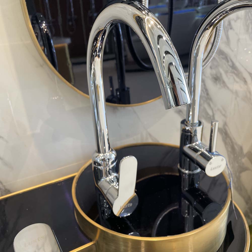 Vòi bếp nóng lạnh Luxta L3222