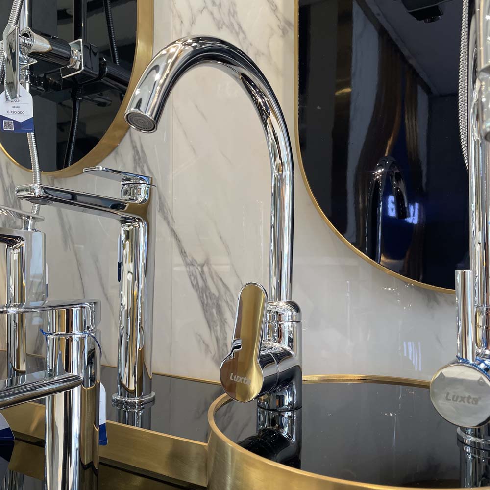 Vòi bếp nóng lạnh Luxta L3222