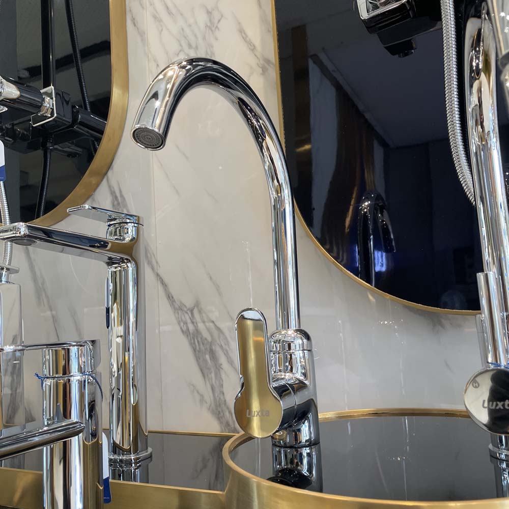 Vòi bếp nóng lạnh Luxta L3222