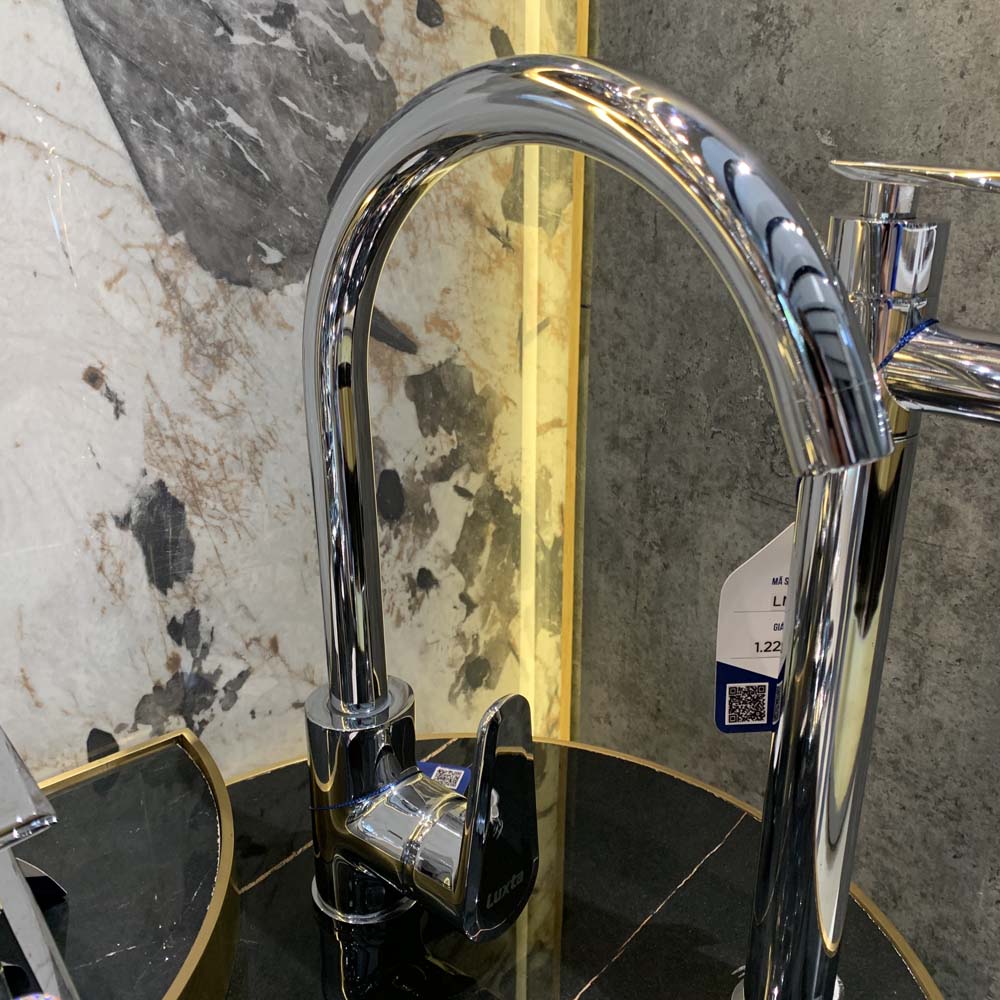 Vòi bếp nóng lạnh Luxta L3223