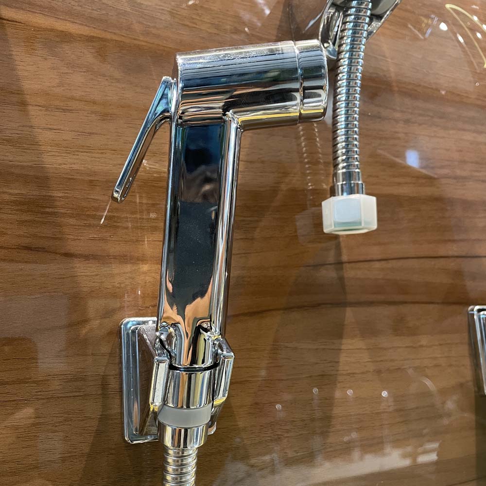 Vòi xịt toilet Luxta L5106