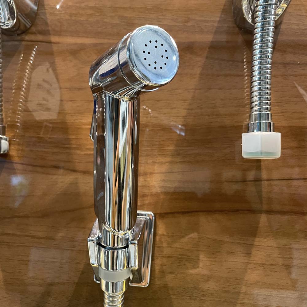 Vòi xịt toilet Luxta L5106