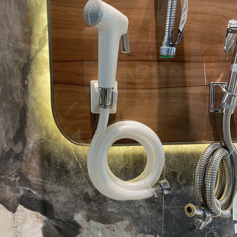 Vòi xịt vệ sinh Luxta L5106W