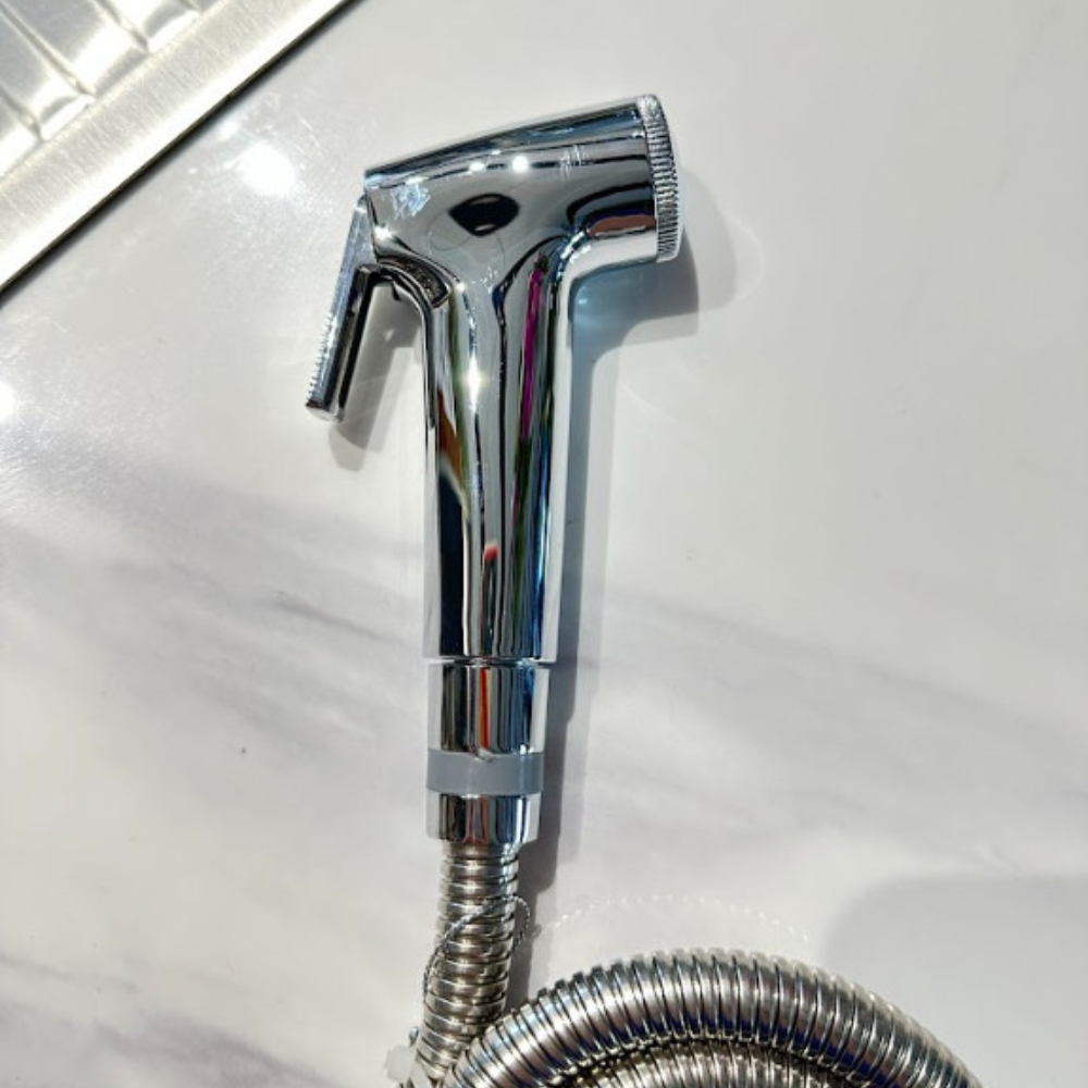 Vòi xịt vệ sinh Luxta L5101CM