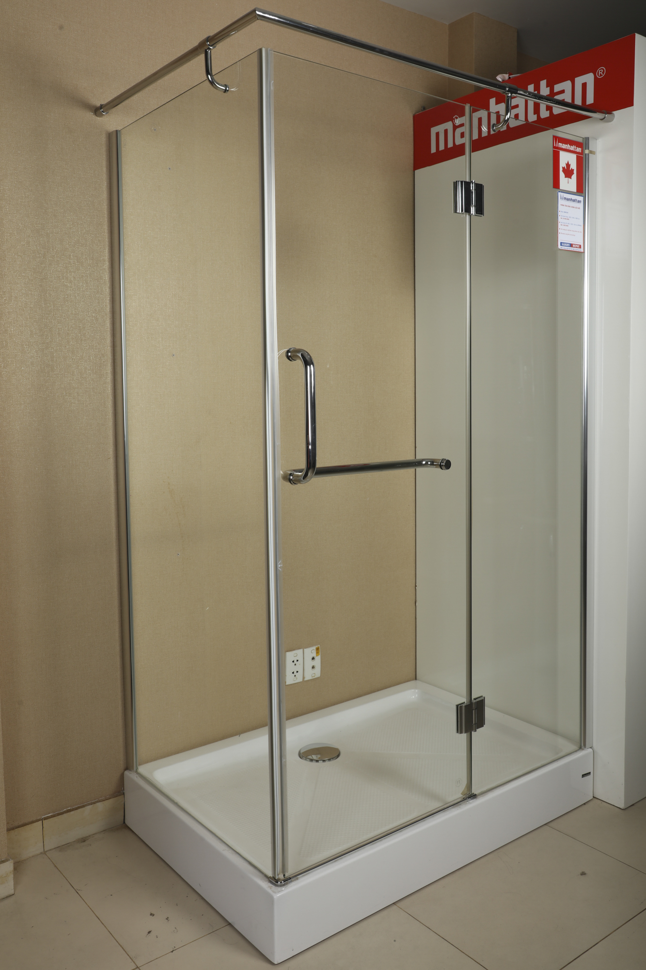 Phòng tắm đứng vách kính cửa mở MANHATTAN MW1231-800x1200