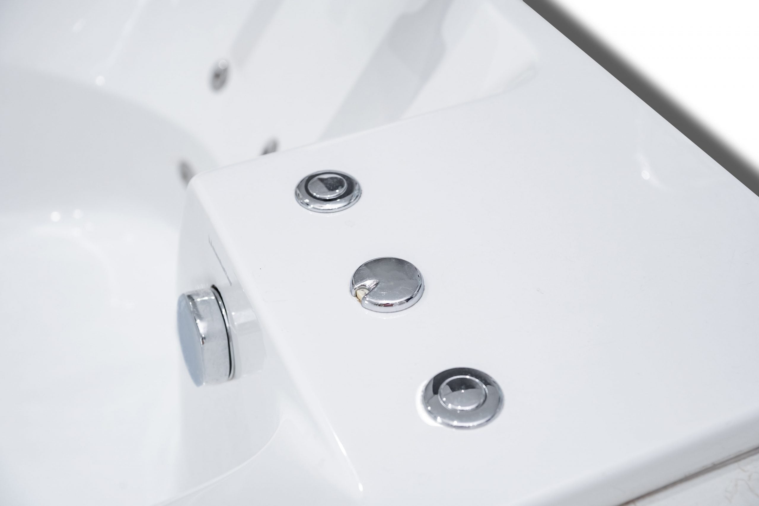 Bồn tắm nằm massage sục khí MANHATTAN MS-8855