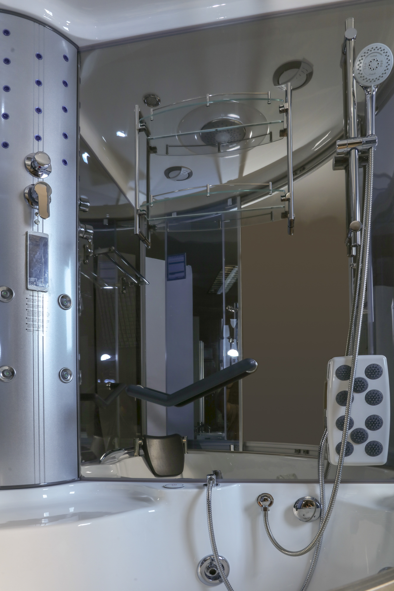 Phòng tắm massage xông hơi đặt góc trái MANHATTAN M8823