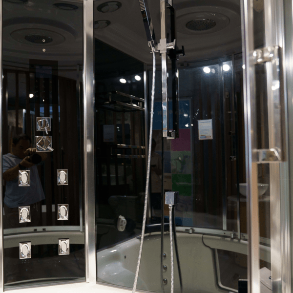 Phòng tắm massage xông hơi loại lớn MANHATTAN M8886