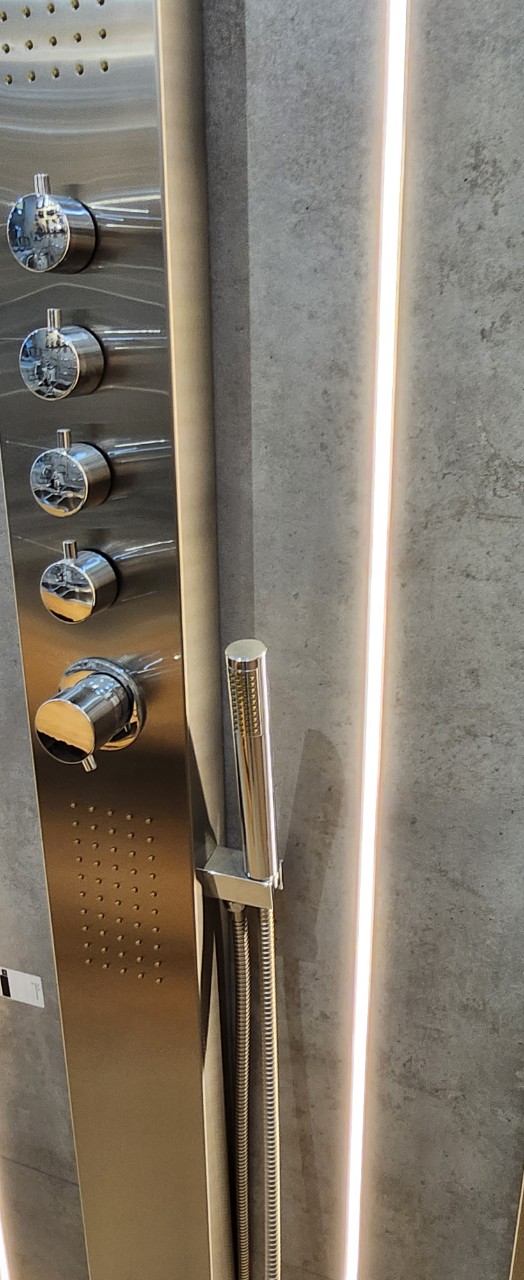 Bộ sen tắm Panel MANHATTAN M9403