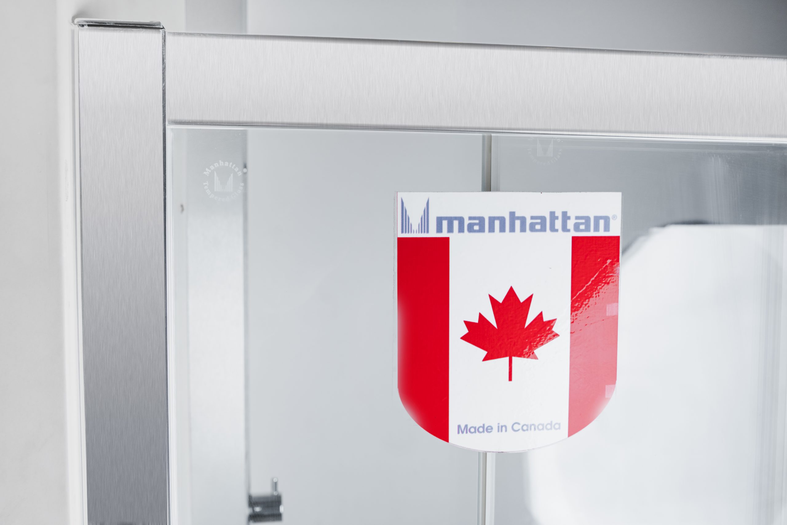 Vách kính phòng tắm cửa lùa MANHATTAN MQ6142