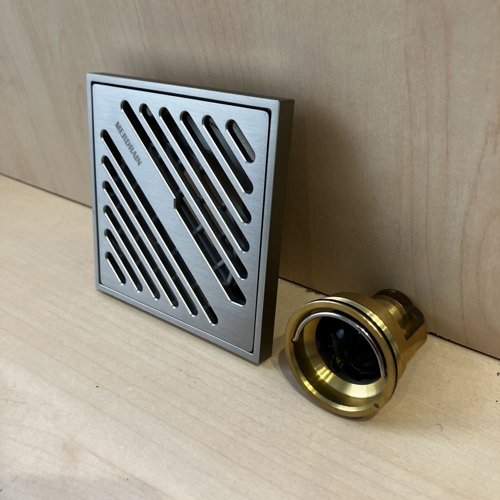 Phễu thoát sàn vuông 10x10cm MERDRAIN MD-S7063