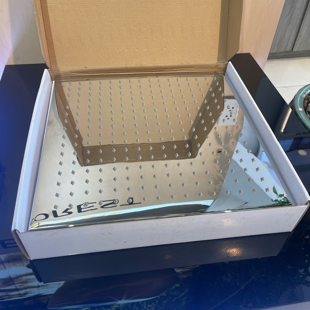 Đầu sen vuông 400x400mm MOEN 150374