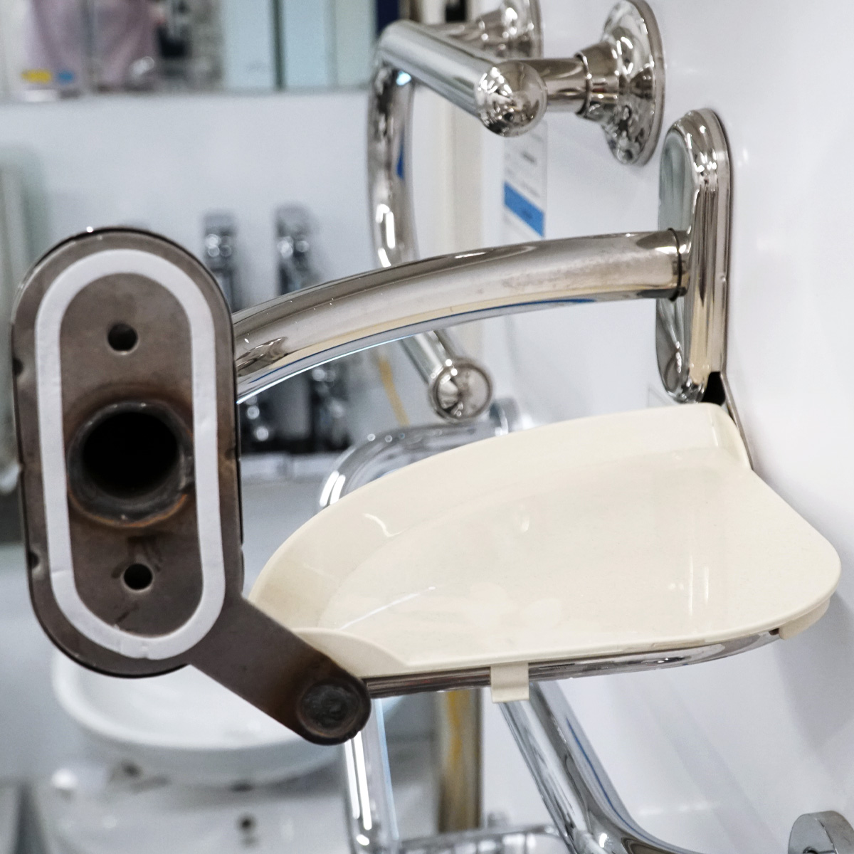 Thanh tay vịn & kệ inox MOEN LR2356DCH