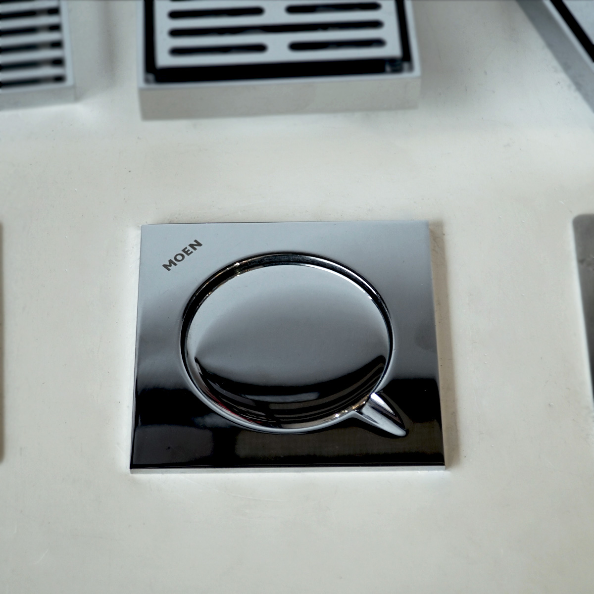 Phễu thoát sàn MOEN 3922