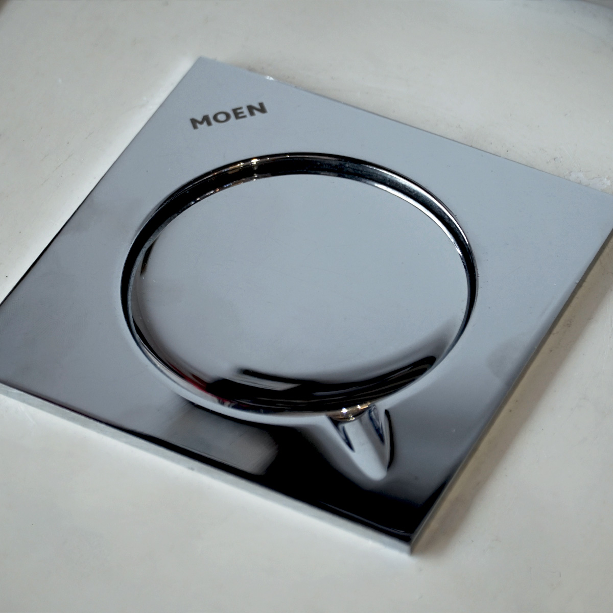 Phễu thoát sàn MOEN 3922