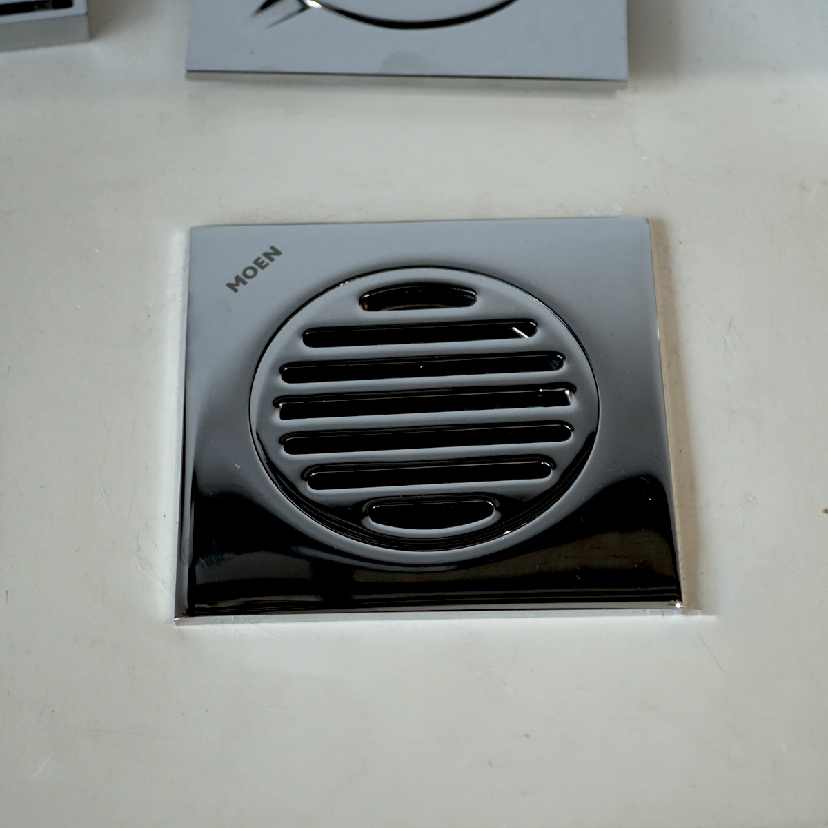 Phễu thoát sàn MOEN 3938