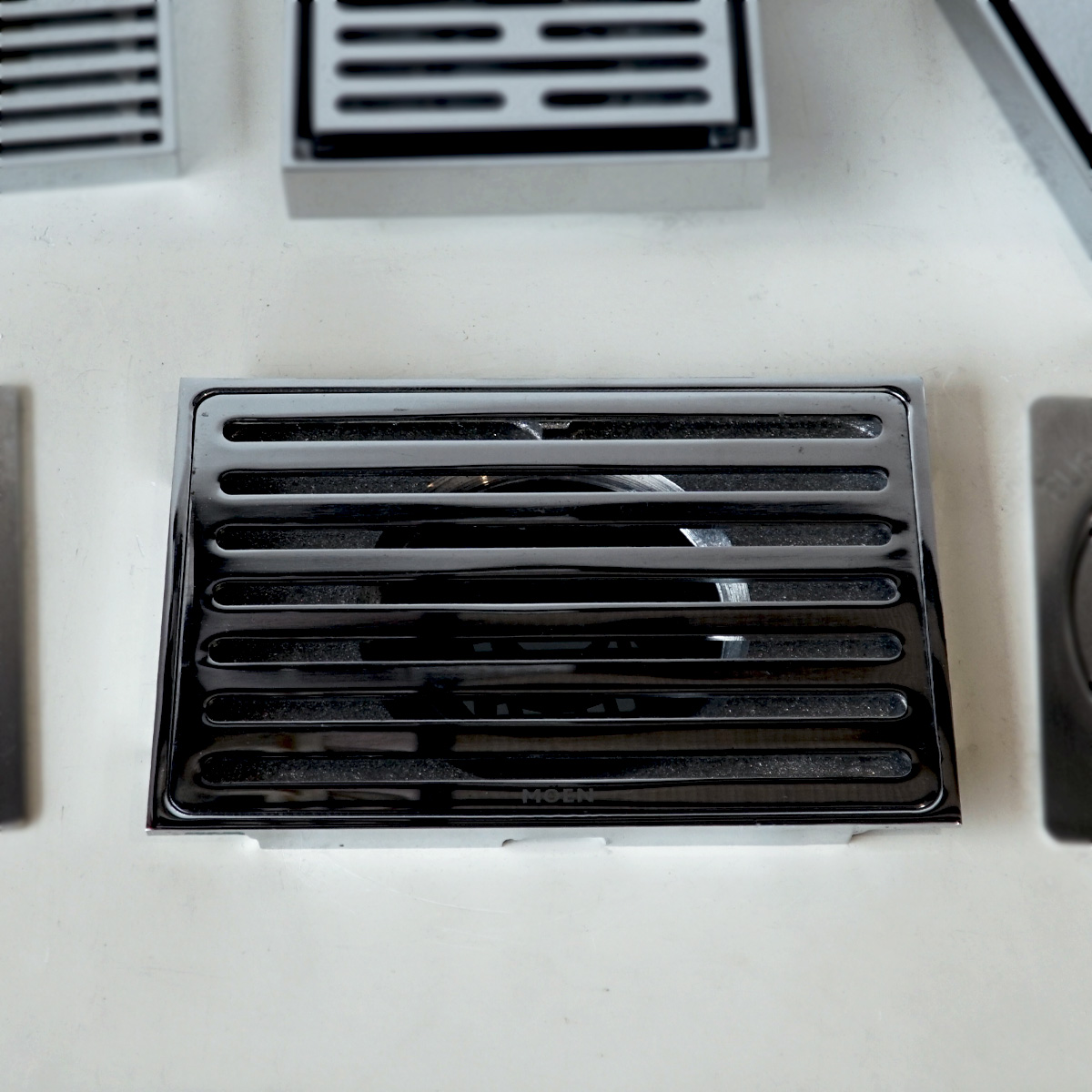 Phễu thoát sàn MOEN 3939