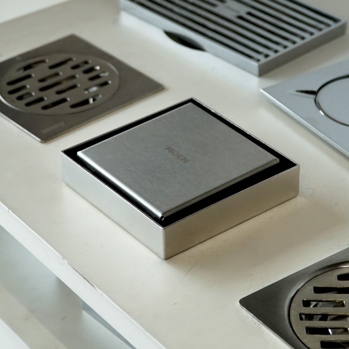 Phễu thoát sàn MOEN 3968