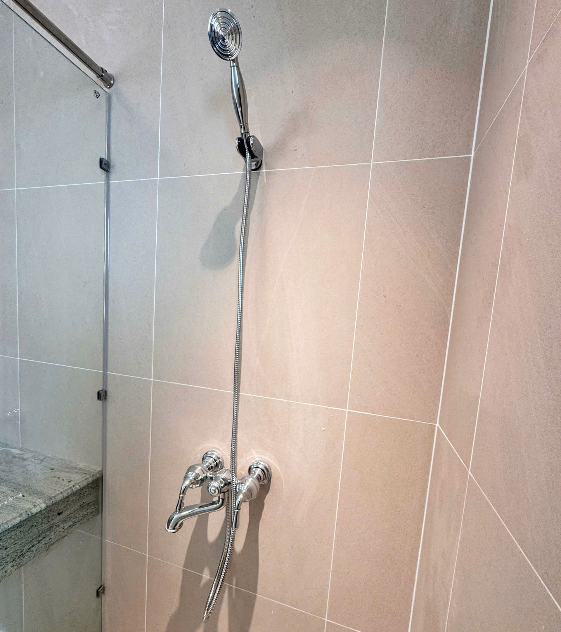 Bộ sen tắm nóng lạnh MOEN Monticenlo Series MCL2595