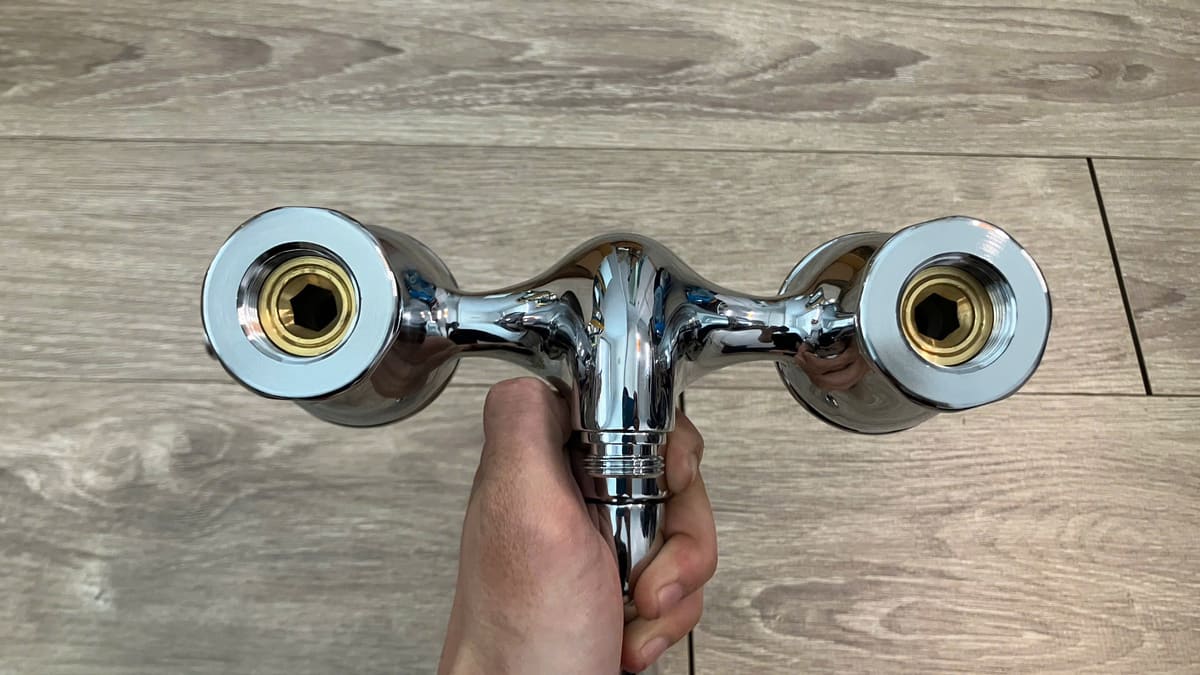 Bộ sen tắm nóng lạnh MOEN Monticenlo Series MCL2595