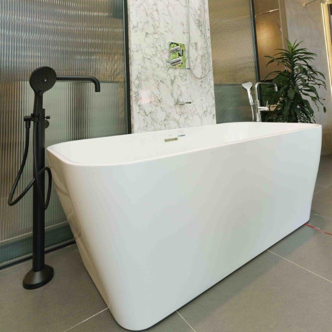 Bộ vòi bồn tắm đặt sàn MOEN 7040MCLKBL+157642